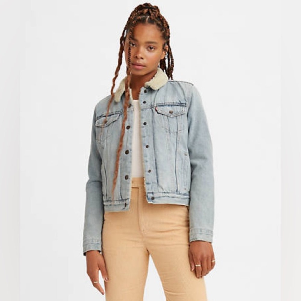 Vtg LEVIS Sherpa Jean Jacket